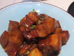 小厨红烧肉-峨嵋小镇·川菜(勒泰中心店)
