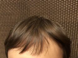 -PE SALON 