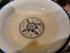 招牌秘制露酒-风波庄(罍街分舵)