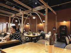 大堂-十三式重庆江湖菜(金茂览秀城店)