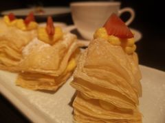 拿破仑草莓酥-万丽轩·粤菜(王府井金茂万丽酒店)