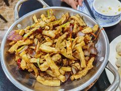 干锅杏鲍菇-一锅厨东北水饺店(厦大店)