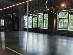 -懒人Club健身(卓越时代广场店)