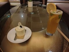 -广州中心皇冠假日酒店·汇点大堂吧