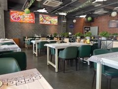 -云晓光头烧烤吧(德平路店)