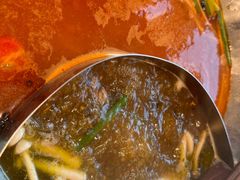 -由衷贵州酸汤牛肉火锅(新桥店)