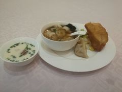 -绍兴中金豪庭大酒店