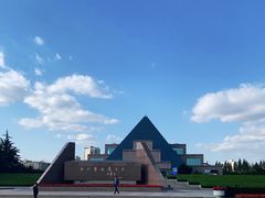 -上海市龙华烈士陵园