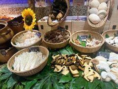 -初色海鲜自助(万丰路店)