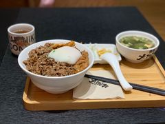 -熊吞·大碗丼烧肉饭(西市场嘉华店)