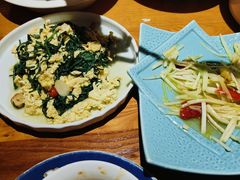 -娜仁图雅蒙古美食村(33小镇店)