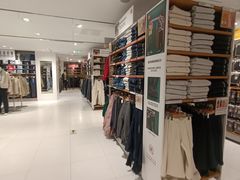 -优衣库(北京万柳华联购物中心店)