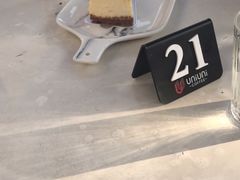 -UNI UNI(环亚凯瑟琳店)