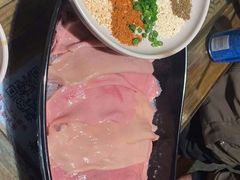 -老房老舍重庆火锅(假日城市店)