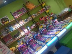 -爱玩嘉年华(江北一店)
