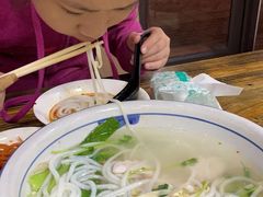 -金家小金碗云南过桥米线