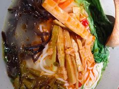 -百春原湖南牛肉粉(百联世纪店)