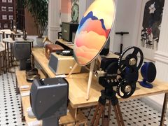 -微缤礼物(青岛海信广场店)