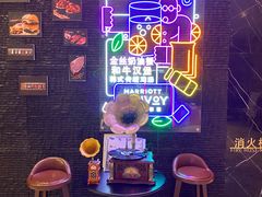 -上海漕河泾万丽酒店