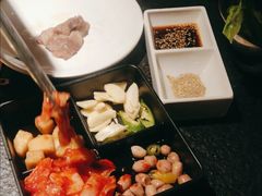 -嘿嘟嘟·肋条烧肉放题(爱融荟城店)