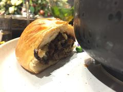 破酥包-泓0871臻选云南菜·味庄
