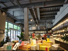 -阅西安新华书店(翠华南路店)