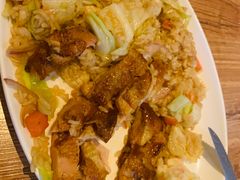 海鲜炒饭配香蒜烤鸡-玛格萝妮(汇智国际商业中心店)