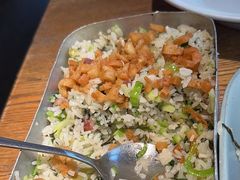 -蜜桃餐厅·伴山(湖滨商业街店)