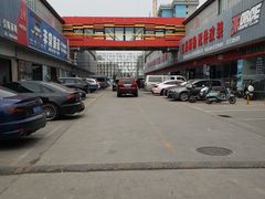 -24小时汽车搭电补胎(五方桥店)