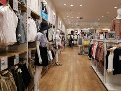 -优衣库(太原龙湖万达广场店)