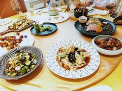 -皇冠明珠鱼翅楼(水上公园店)