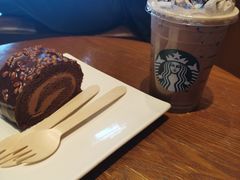 -星巴克(西安曲江银泰店)