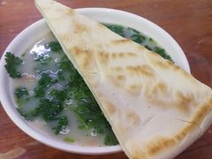 -帖老大羊肉汤烩面烧烤(康复后街总店)