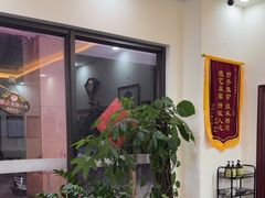 -张钰强中医正骨推拿连锁(唐家人才公寓店)