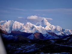 -贡嘎雪山