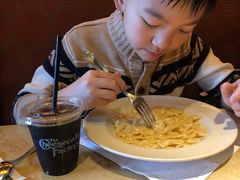 -WOLFGANG PUCK KITCHEN & BAR(迪士尼小镇店)