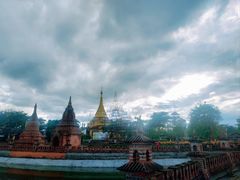 -一寨两国风景区