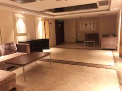 -思迈威健身(洪山宾馆分店)