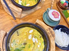 -桥香园过桥米线(国贸店)