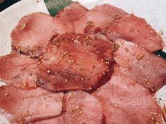 上等牛舌-炼火烤肉店