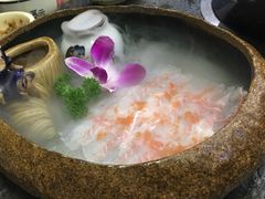 -景明轩•养生酸汤鱼火锅 云贵鲜菌 现舂野果酸汤(王寨小区店)