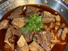 -大众跷脚牛肉馆·非遗传承单位(峨眉山店)