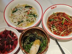 -铁胖子口碑长沙菜·龙虾烧烤(赤岗社区店)