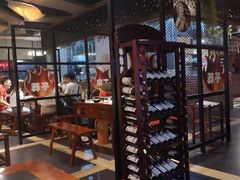 大堂-莽子老火锅(大坪店)