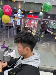 -乾健·烫染·接发SALON