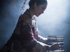 -九月鹰飞汉服摄影工作室
