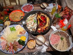 -周小明火锅(黑金冠社区店)