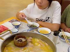 -朴小妹人参鸡汤火锅(长白山万达店)