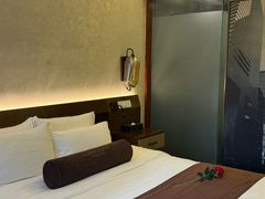-喆·啡酒店(秦皇岛人民公园广场店)