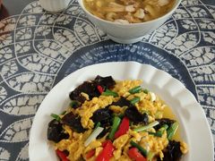 木耳炒土鸡蛋-翕庐小苑